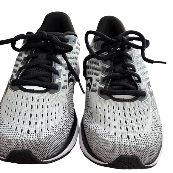 Saucony Ride 13 PWRWAY in a sleek Grey/Black colorway, size Women’s 10.5. - Picture 6 of 8